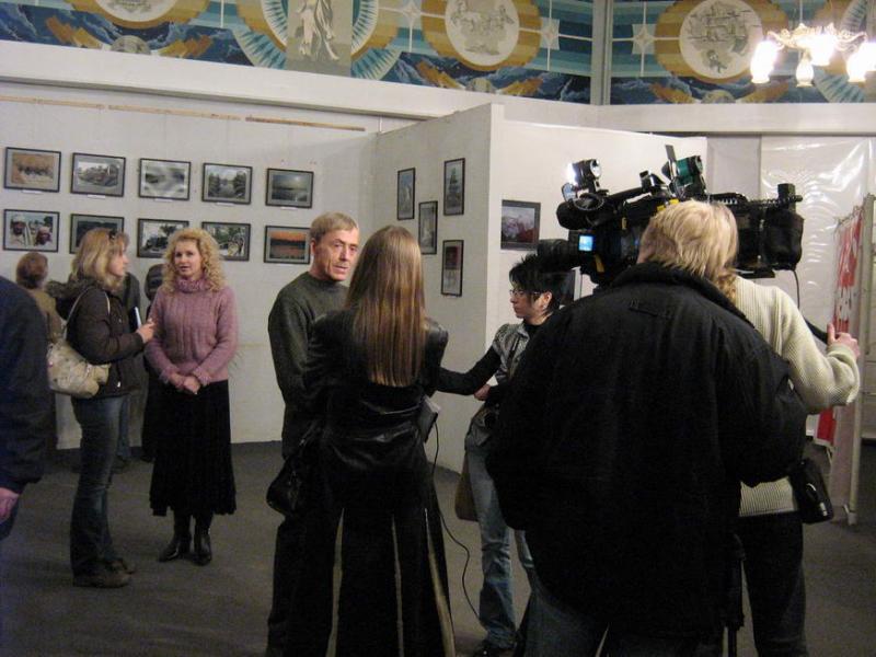 2. Відкриття фотовиставки "Непал"